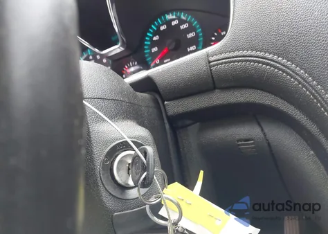 2014 Chevrolet Traverse 2Lt z USA, uszkodzony, nr VIN 1GNKRHKDXEJ175832